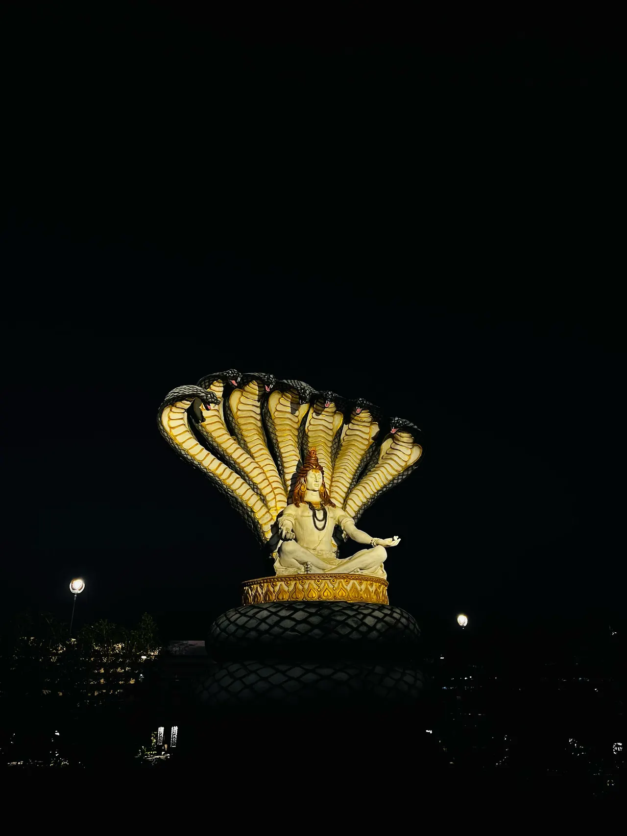 Statue of Shiva at the Mahakaleshwar temple